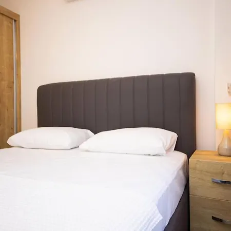 1 Bedroom With Common Garden In The Heart Of Bodrum - La Morada 1 *