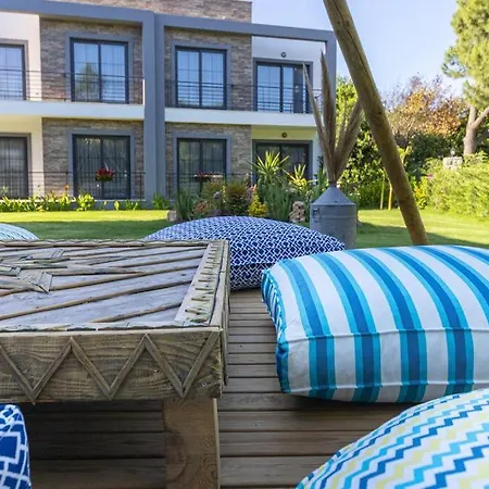 1 Bedroom With Common Garden In The Heart Of Bodrum - La Morada 1 *